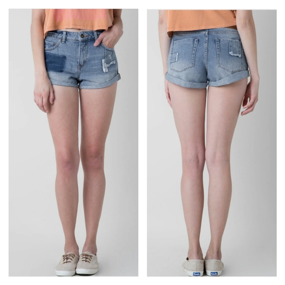Billabong Sz 29 High Rise Love Patch‎ Blue Denim Jean Shorts